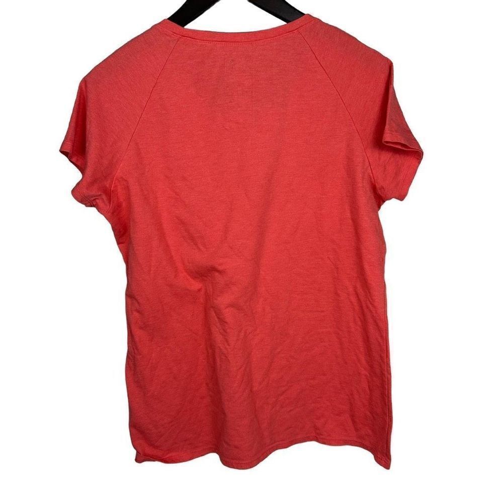 The north face woman’s short sleeve shirt size large - Picture 3 of 4